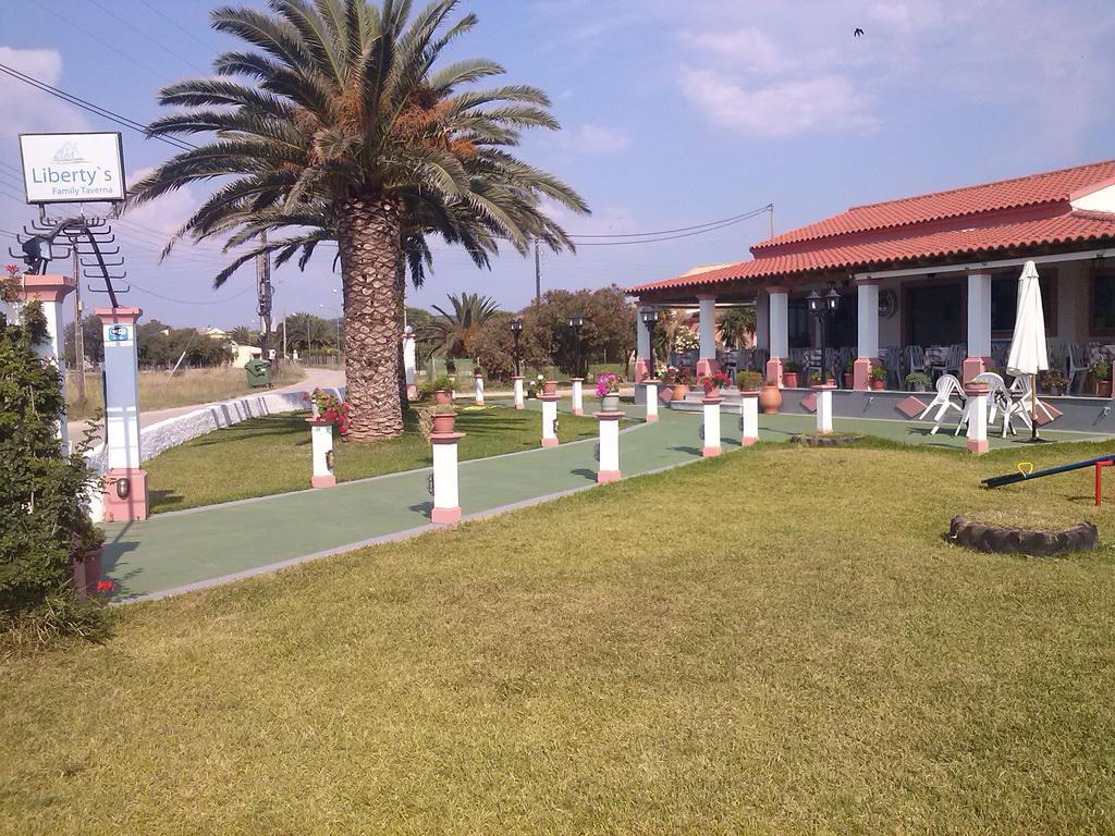 Liberty'S Studios Praia de Almiros Exterior foto